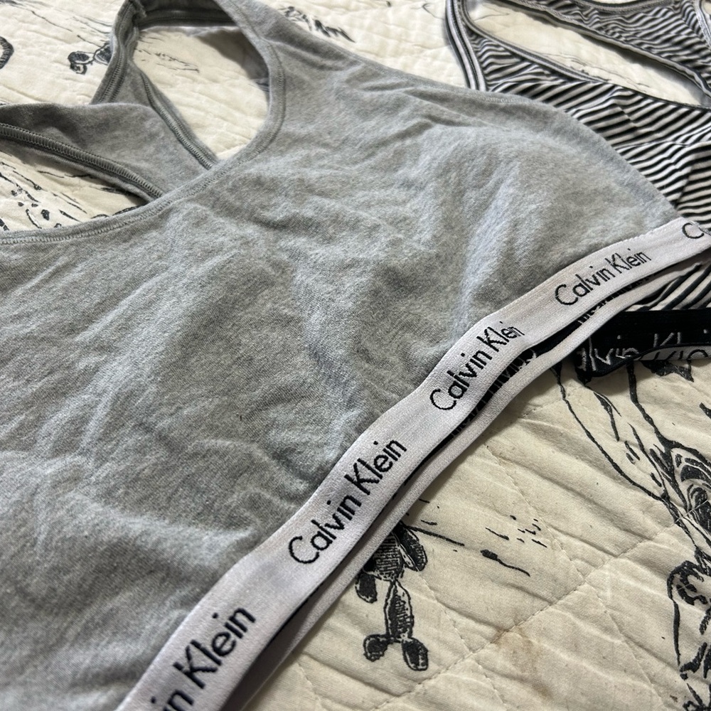 2 Calvin Klein Grey & Black Striped Racerback Bralettes - Picture 3 of 6